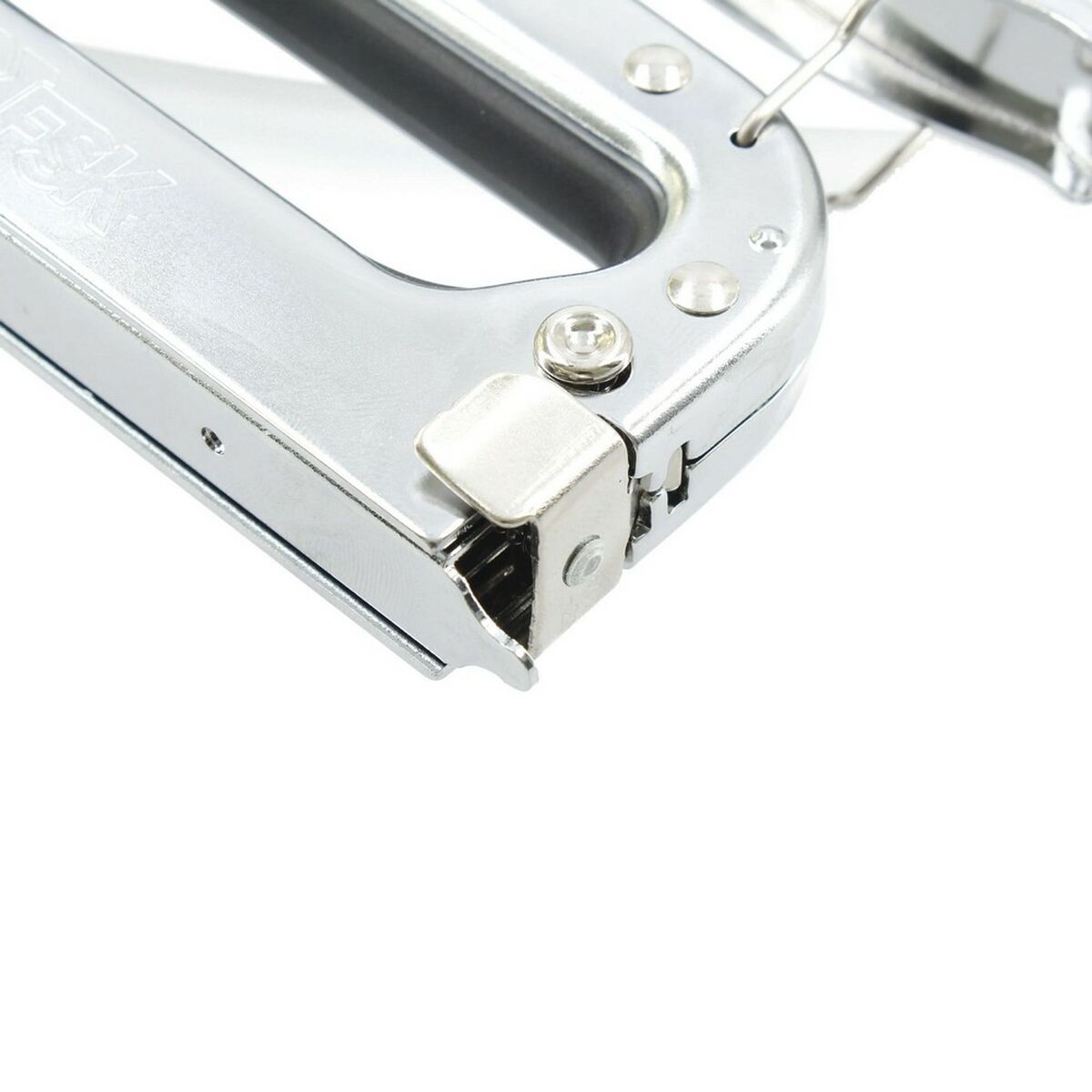 Nietmachine Ferrestock